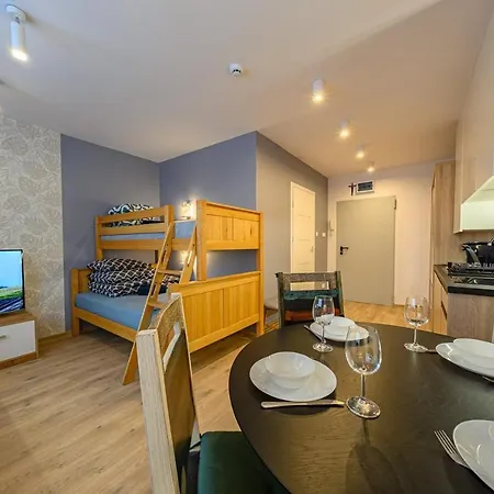 Szymanowka Apartment *